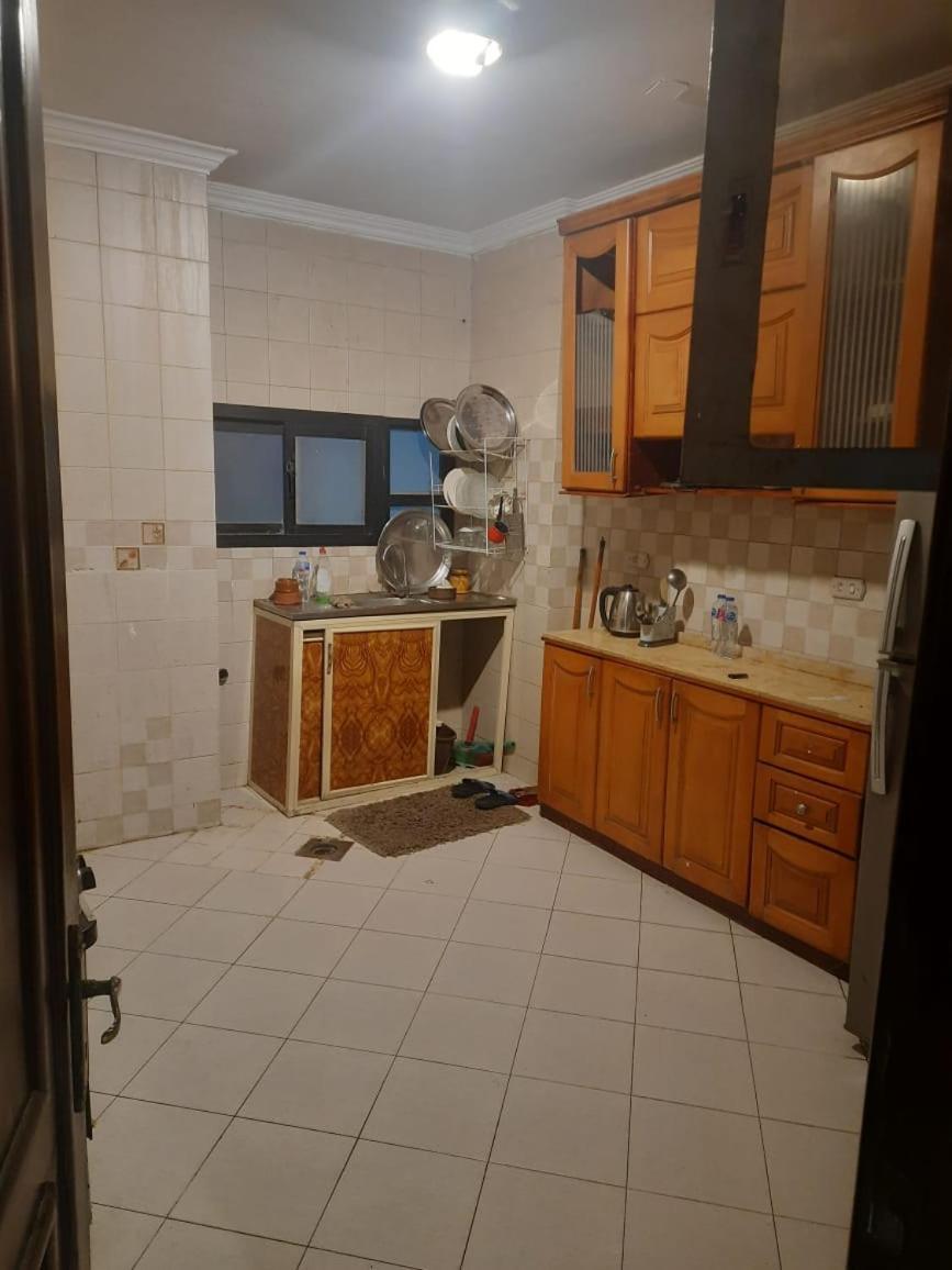 مفروشة ديلوكس في جامعة الدول بالمهندسين Cairo