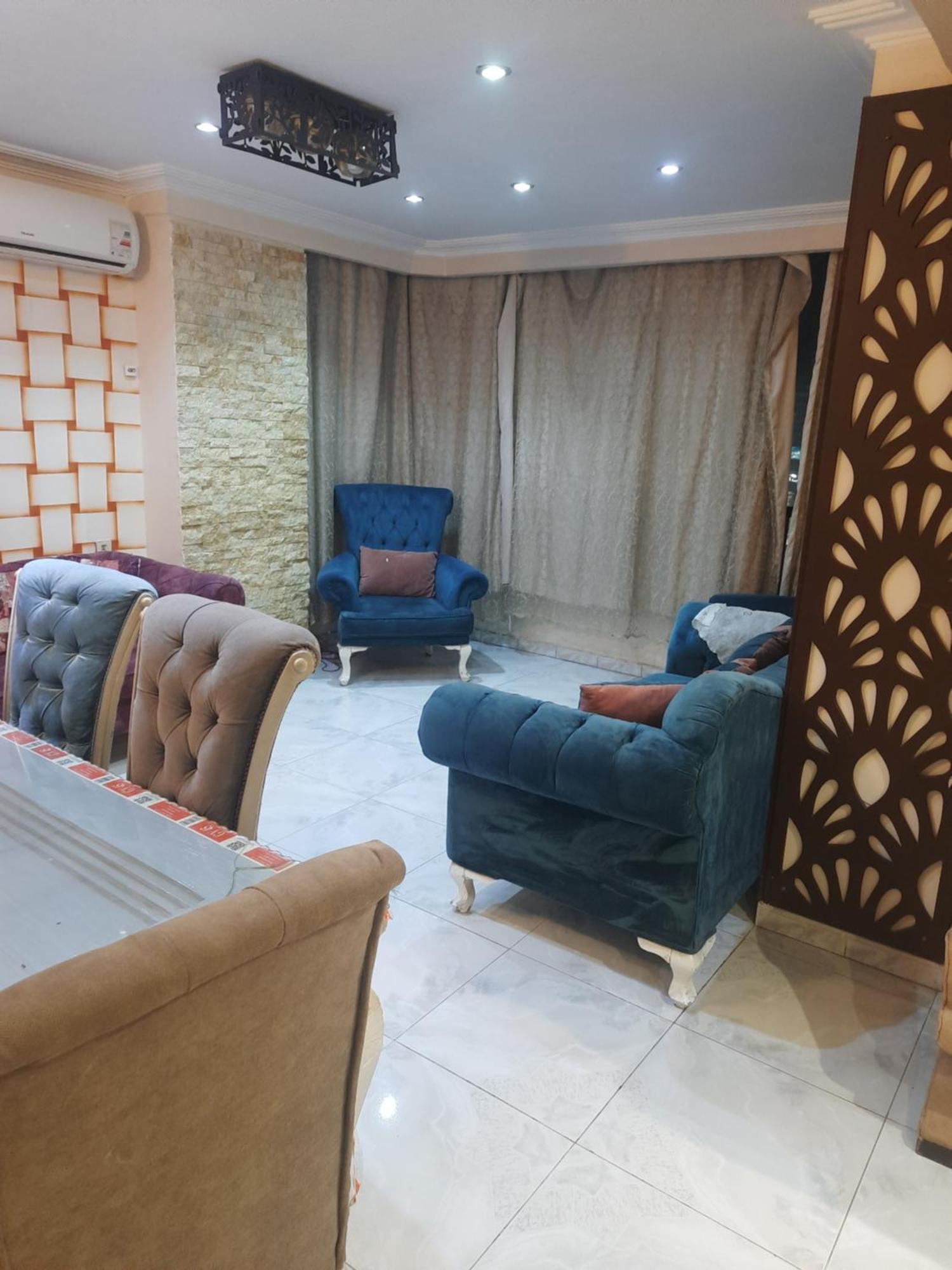 Apartment مفروشة ديلوكس في جامعة الدول بالمهندسين Cairo
