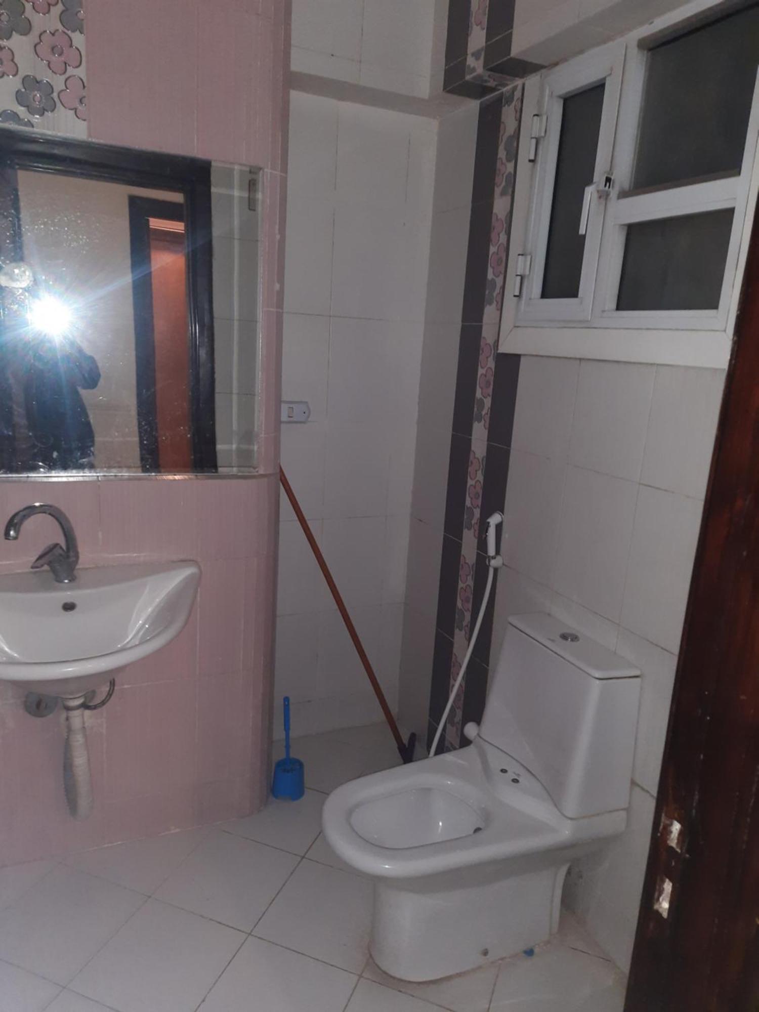 Apartment مفروشة ديلوكس في جامعة الدول بالمهندسين